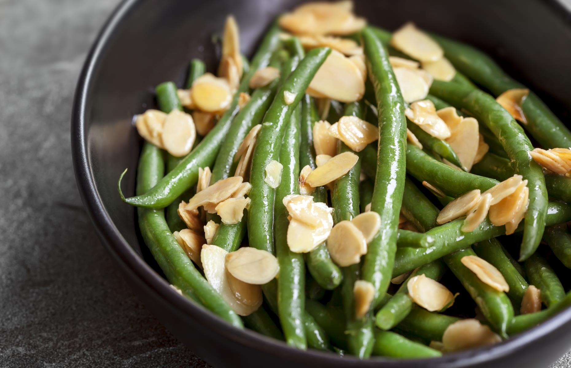 Pimp your veg #5: scatter with almonds